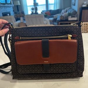 Fossil Kinley Crossbody- Brown